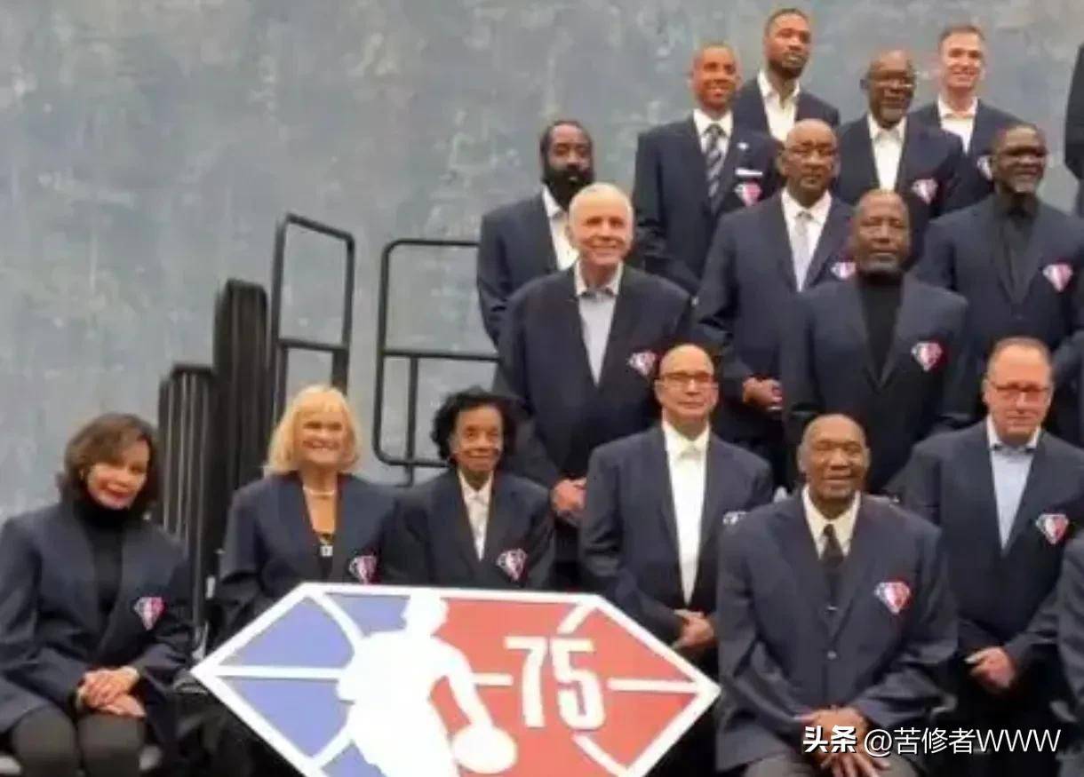 关于利拉德被雄鹿裁掉后，五大热门下家出炉，湖人可老将底薪签下对方的信息
